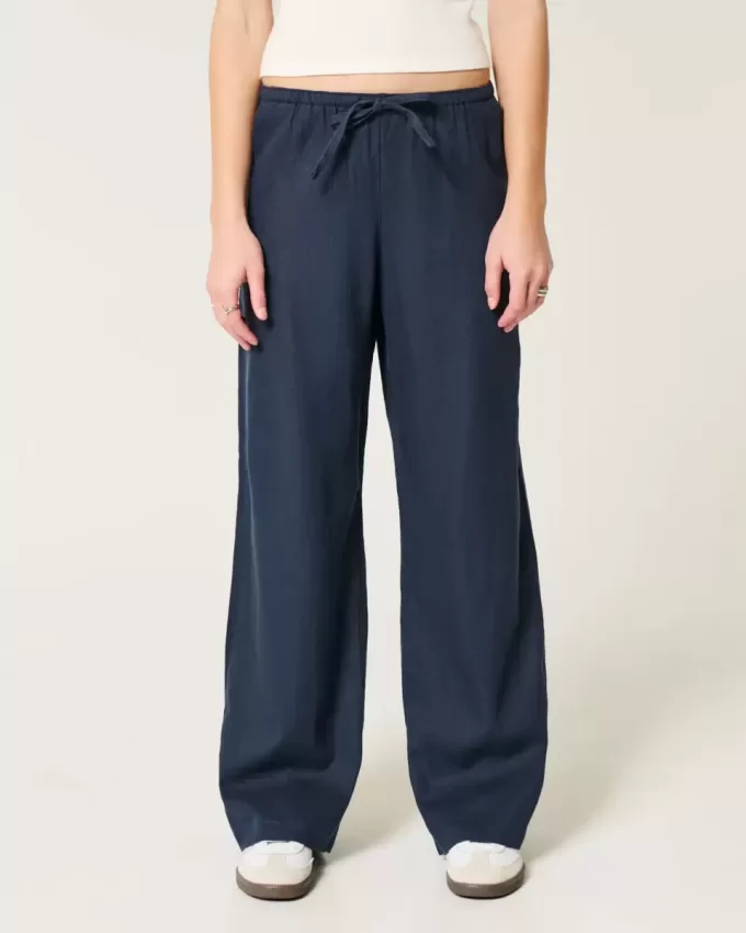 Pull-On byxor med vida ben Pull-On byxor med vida ben