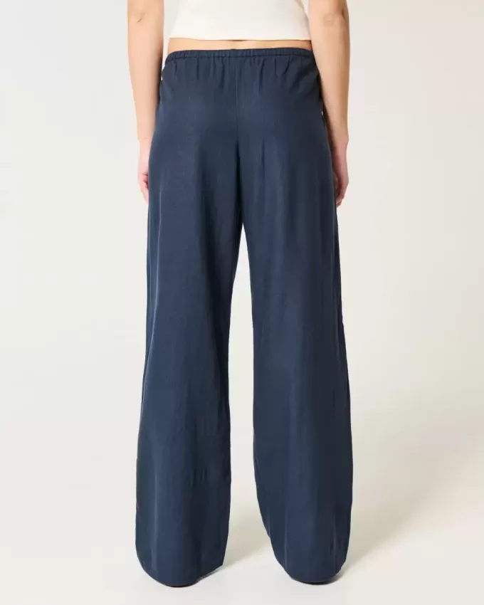Pull-On byxor med vida ben Pull-On byxor med vida ben
