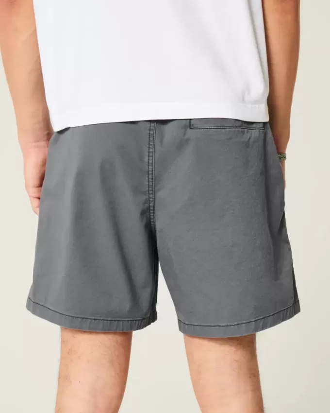 Pull-On Shorts i mitten av låret Pull-On Shorts i mitten av låret
