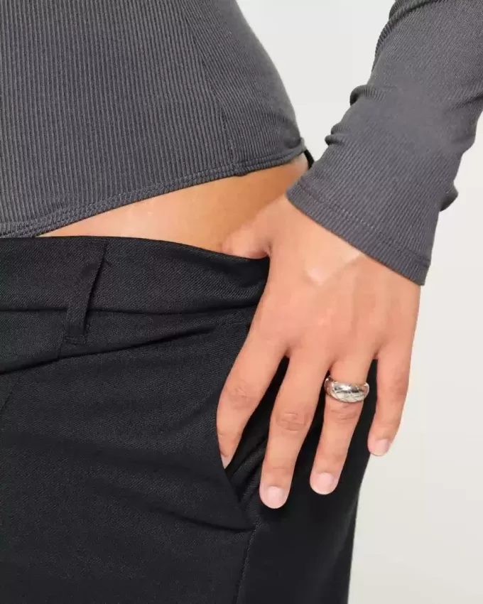 Ribbstickad sömlös body med fyrkantig hals Ribbstickad sömlös body med fyrkantig hals