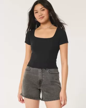 Ribbstickad t-shirt med fyrkantig hals