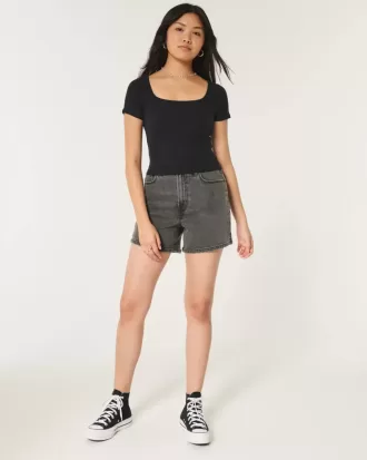 Ribbstickad t-shirt med fyrkantig hals