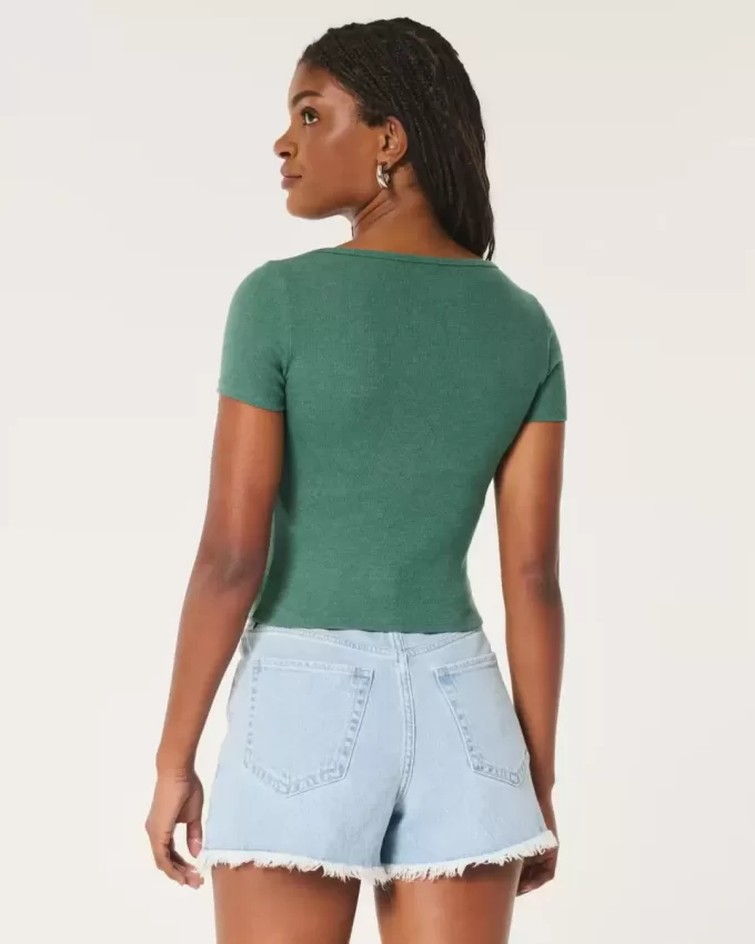 Ribbstickad t-shirt med fyrkantig hals