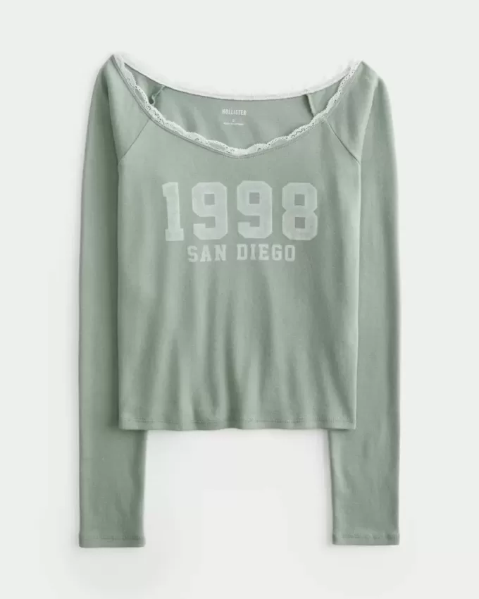 San Diego grafisk t-shirt med spetsklippning utanför axeln