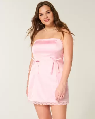 Satin axelbandslös rosett Bodycon Klänning