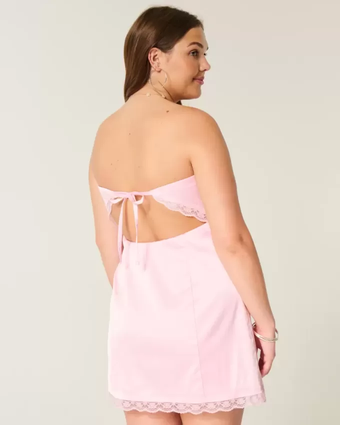 Satin axelbandslös rosett Bodycon Klänning Satin axelbandslös rosett Bodycon Klänning