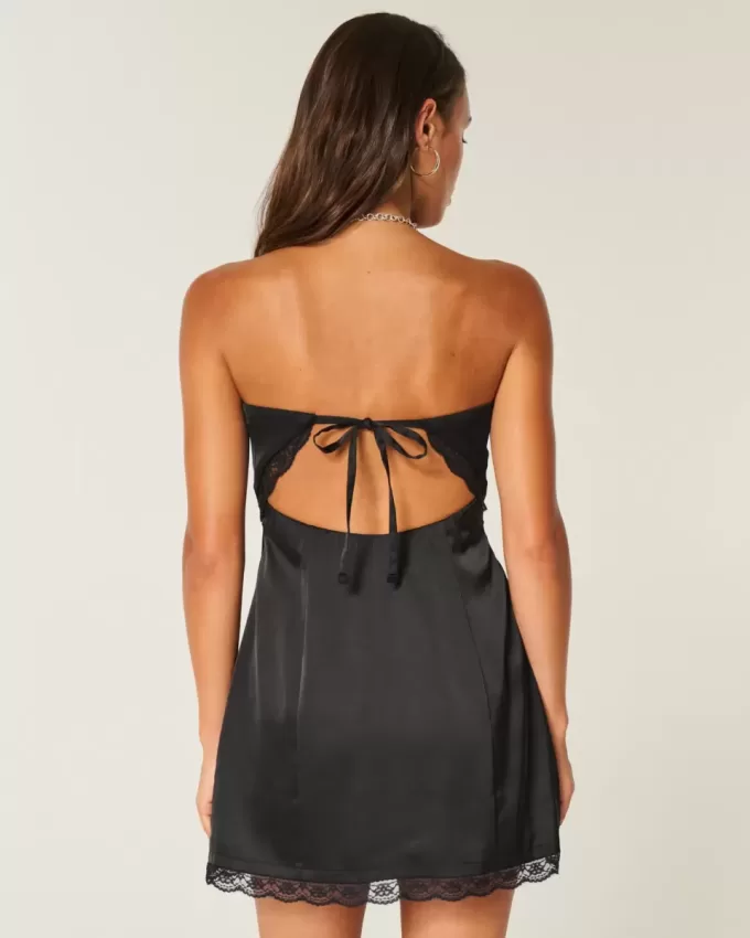 Satin axelbandslös rosett Bodycon Klänning Satin axelbandslös rosett Bodycon Klänning