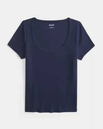 Scoop T-shirt