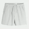 Shorts med linneblandning över knäet