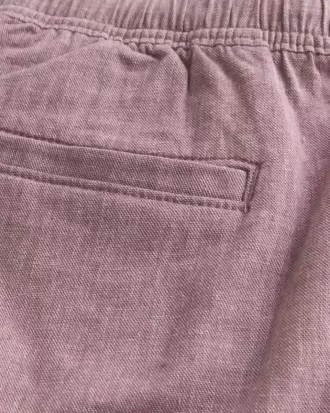 Shorts med linneblandning över knäet