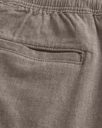 Shorts med linneblandning över knäet