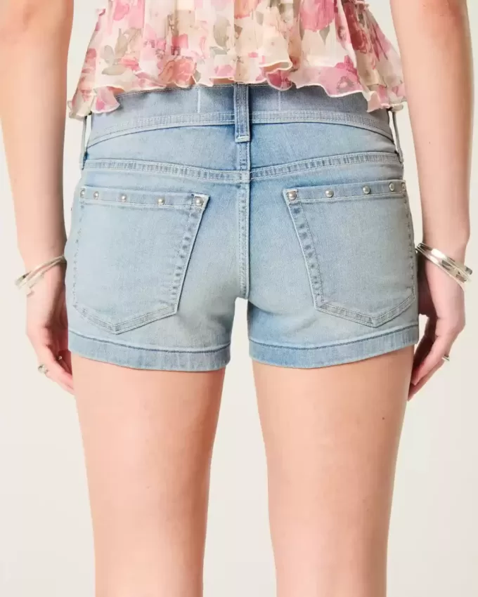Shorts-shorts i denim med dubb i medeltvätt med låg höjd
