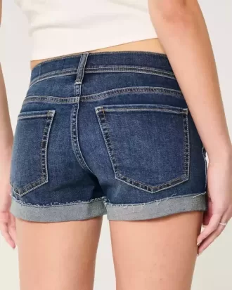 Shorts-shorts i denim med låg höjd med rippad mörk tvätt