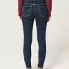 Skinny-jeans i medelhög storlek