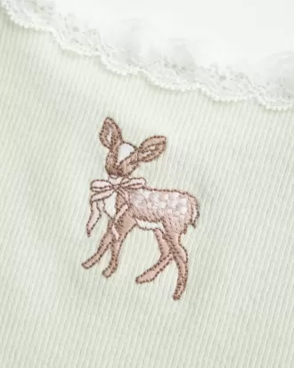 Spets Trim Deer Graphic Tank