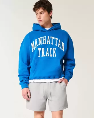 Svalkande fleeceshorts på mitten av låret