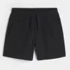 Svalkande fleeceshorts på mitten av låret Svalkande fleeceshorts på mitten av låret
