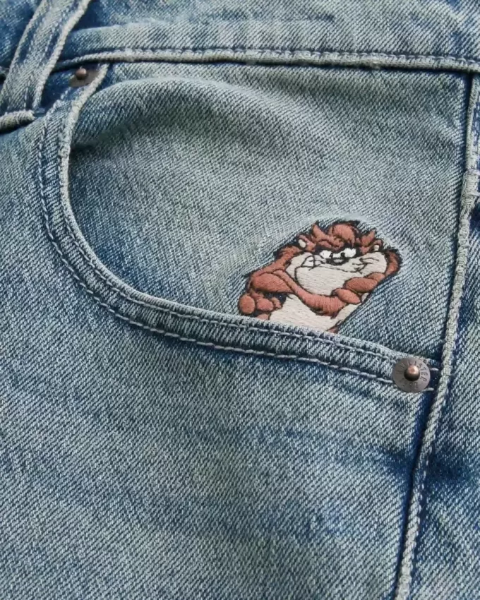 Taz Graphic Medium Wash Super Baggy jeansshorts