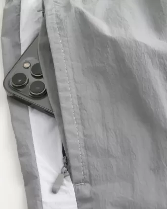 Trackshorts i nylon över knäet