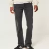 Tvättade svarta raka jeans Tvättade svarta raka jeans