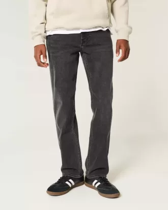 Tvättade svarta raka jeans