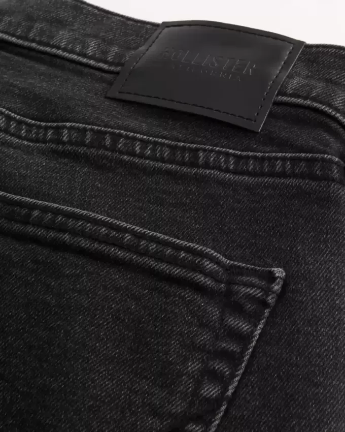 Tvättade svarta slimmade raka jeans Tvättade svarta slimmade raka jeans