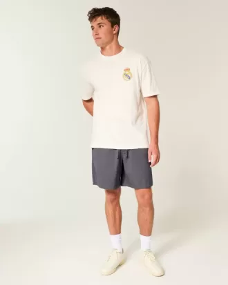 Twillshorts ovanför knäet