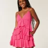 V-ringad Ruffled Tier Babydoll Miniklänning