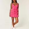 V-ringad Ruffled Tier Babydoll Miniklänning
