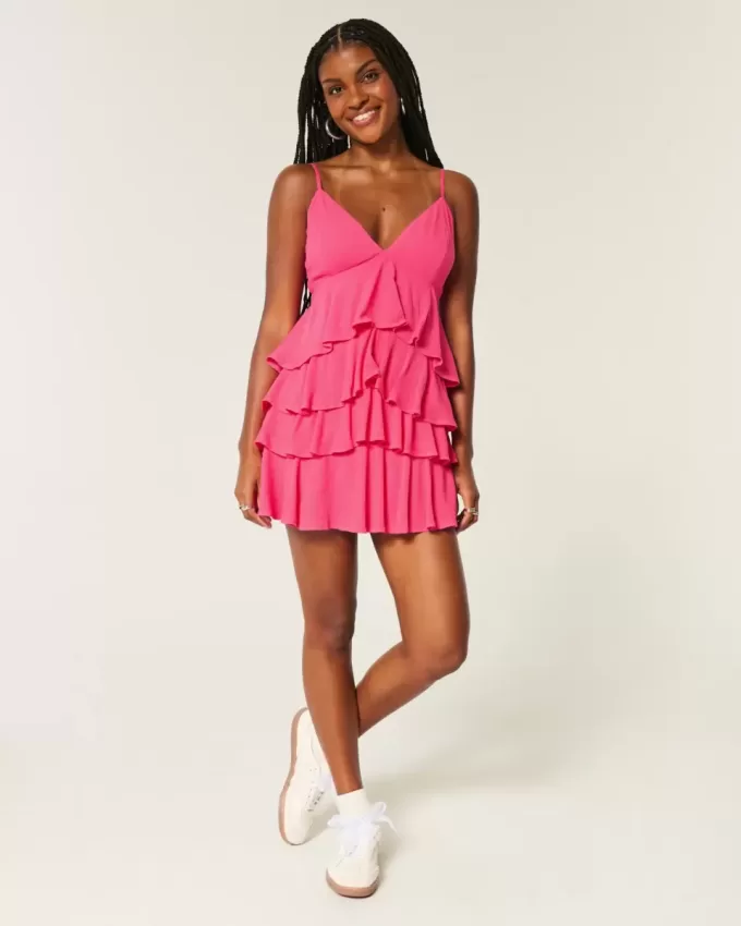 V-ringad Ruffled Tier Babydoll Miniklänning