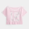 Överdimensionerad Off-the-Soulder Varsity Floral Graphic T-shirt Överdimensionerad Off-the-Soulder Varsity Floral Graphic T-shirt
