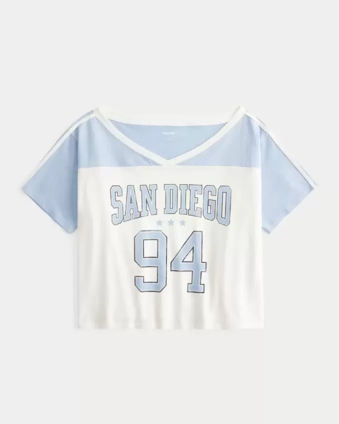 Överdimensionerad Off-the-Soulder Varsity San Diego Grafisk T-shirt Överdimensionerad Off-the-Soulder Varsity San Diego Grafisk T-shirt